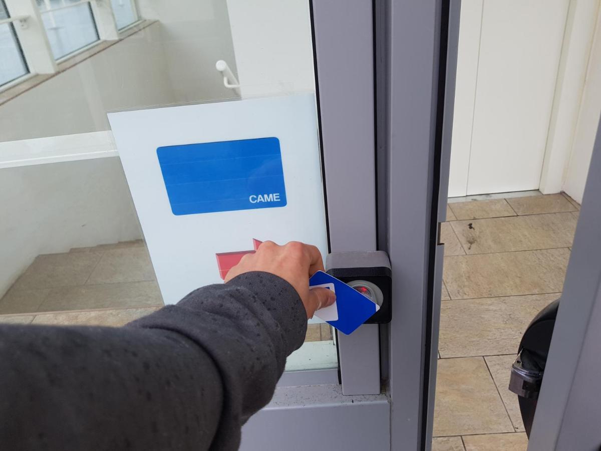 Appartamenti Smart A 30M Da Viale Dante E 100M Dal Mare Riccione Buitenkant foto